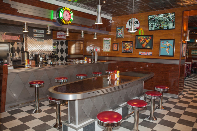 Long Island Diner&Bar